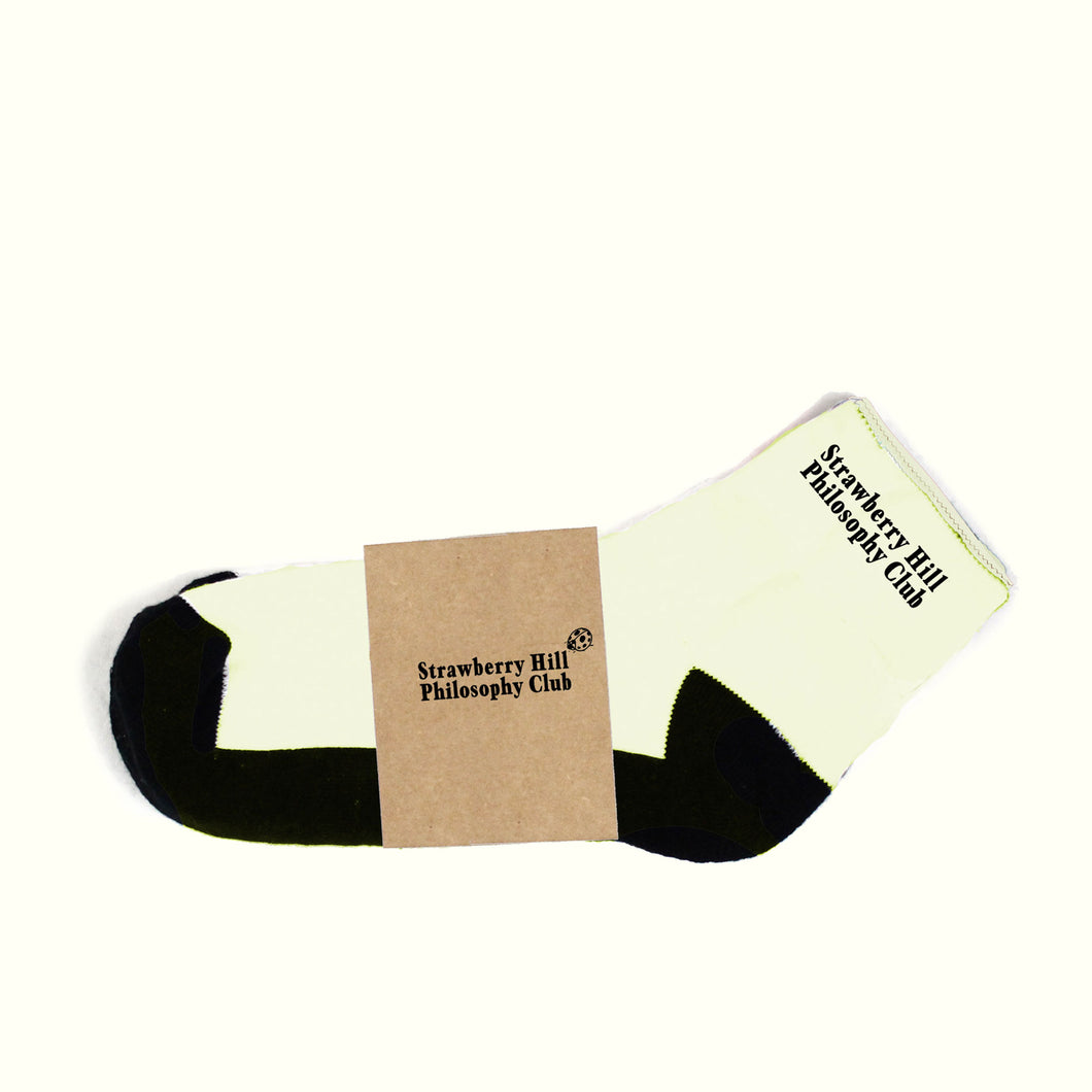 EMBOIDERED HIKING SOCK